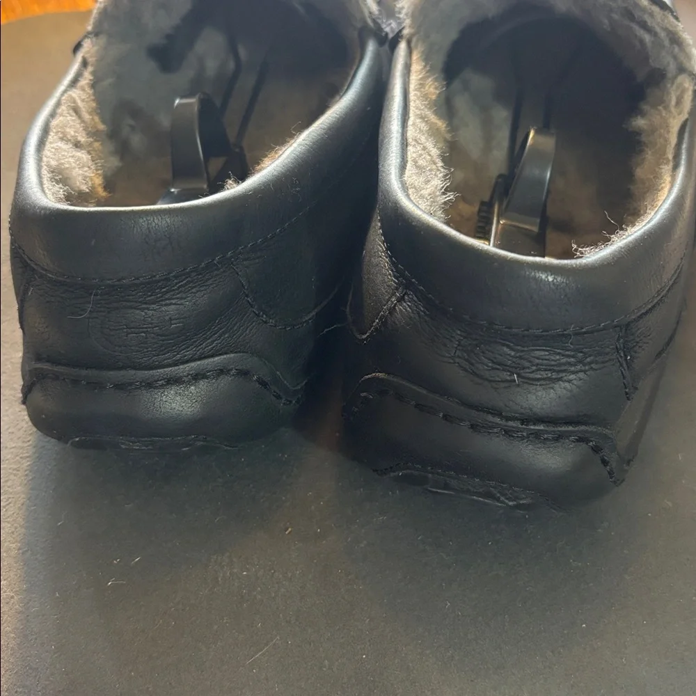 Ugg Men's Black Leather Loafers